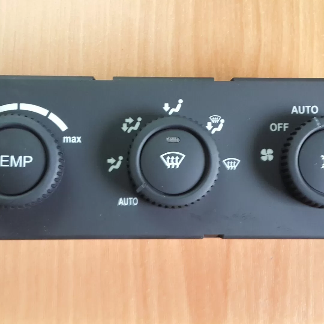 21703-8121020 Блок управления отопителем с климатической установкой Panasonic